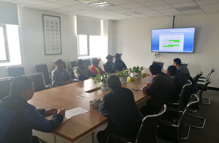 2019年春季綠化養(yǎng)護(hù)方案培訓(xùn)會.jpg
